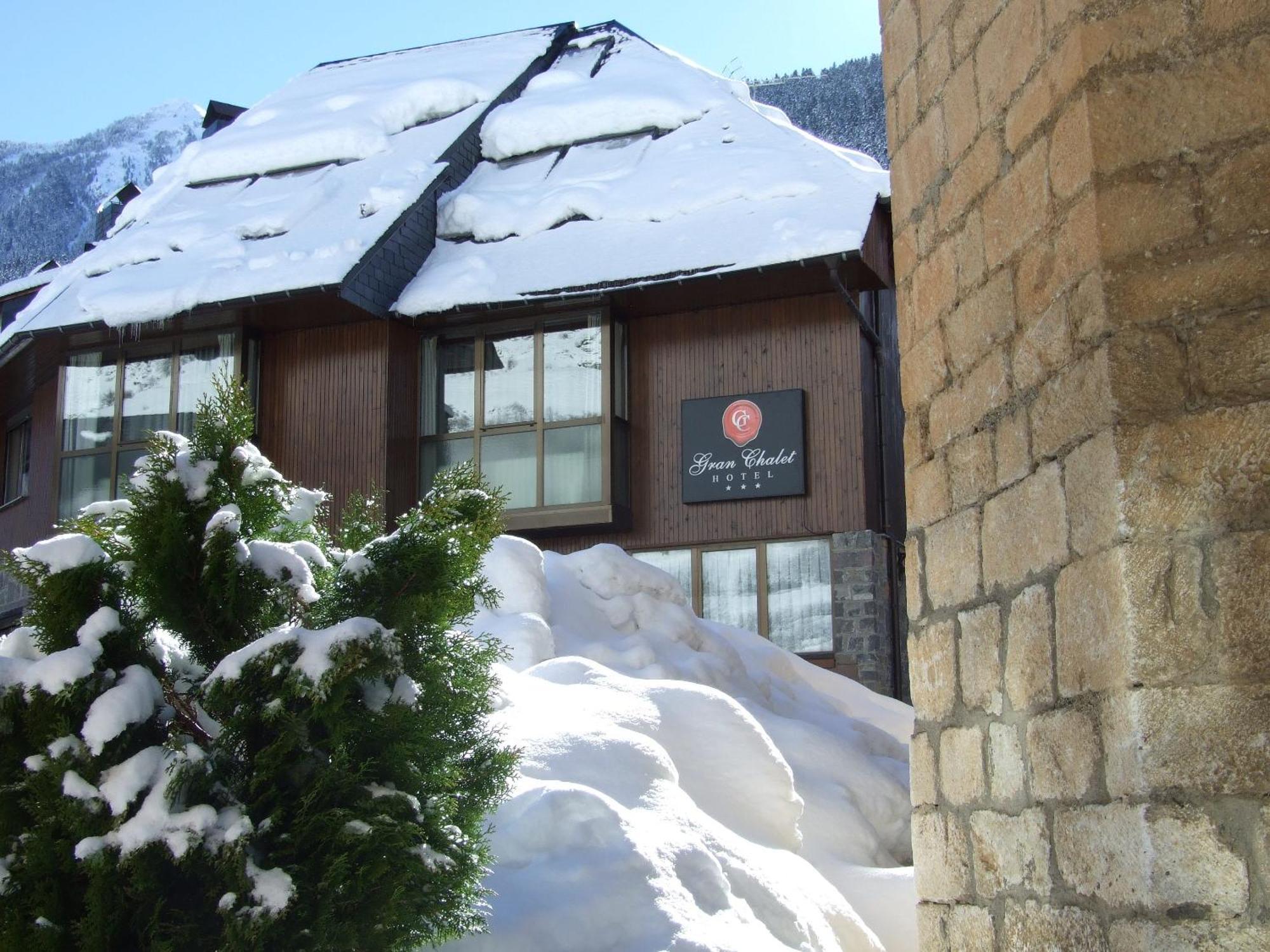 Gran Chalet Hotel & Petit Spa Vielha Esterno foto