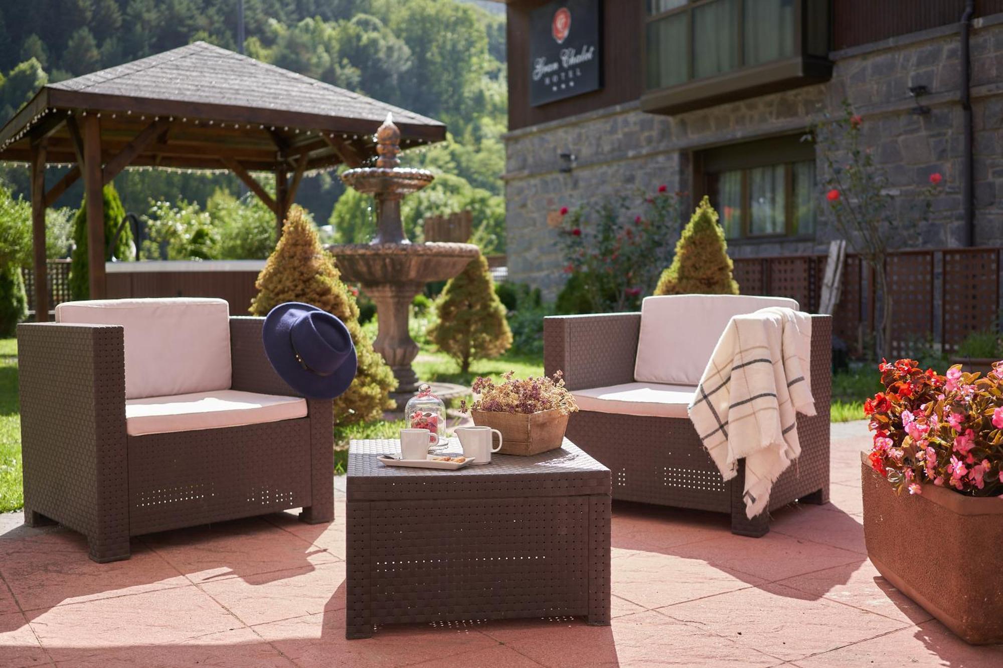 Gran Chalet Hotel & Petit Spa Vielha Esterno foto