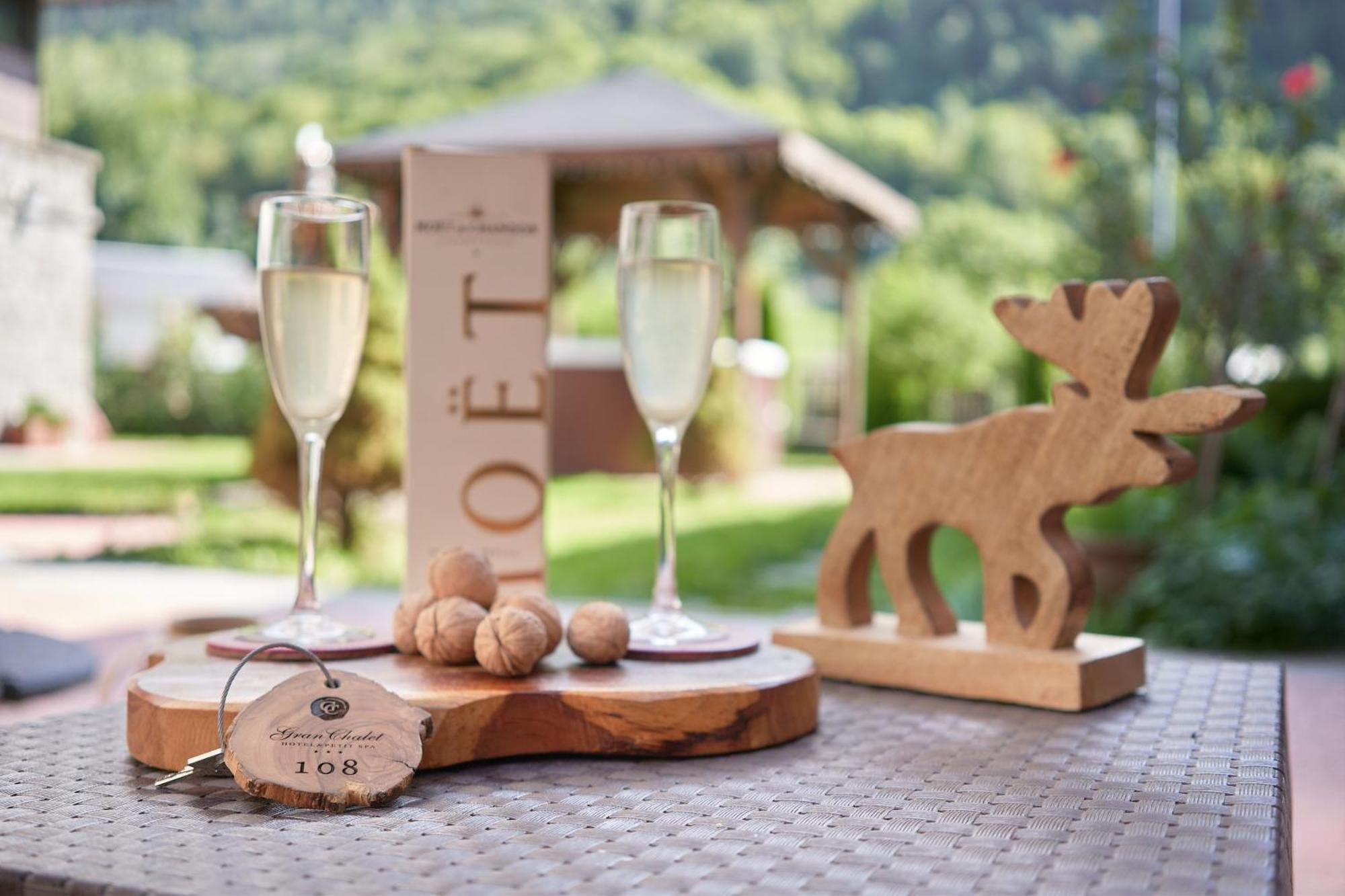 Gran Chalet Hotel & Petit Spa Vielha Esterno foto