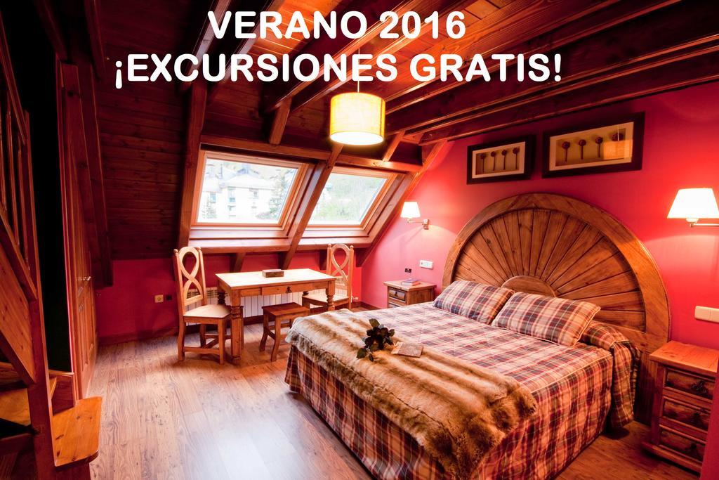 Gran Chalet Hotel & Petit Spa Vielha Esterno foto